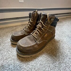 Keen Cincinnati Boots